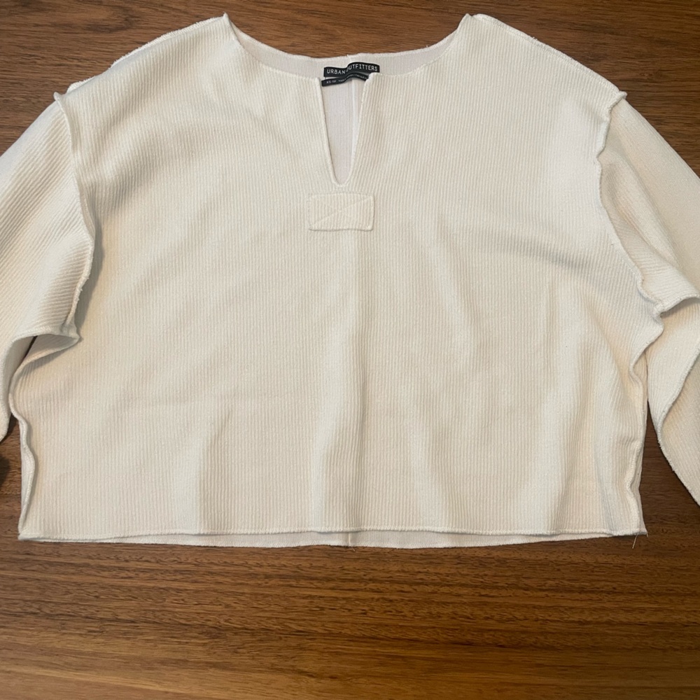 Urban outfitters oversized, white sweater. Size XS